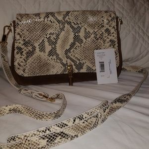 Elizabeth and James Cynnie Mini  Crossbody.